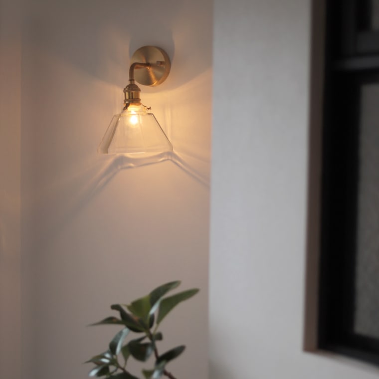 ☆シンプルエントランスライト＋ガラスシェード ポリゴン | 照明器具