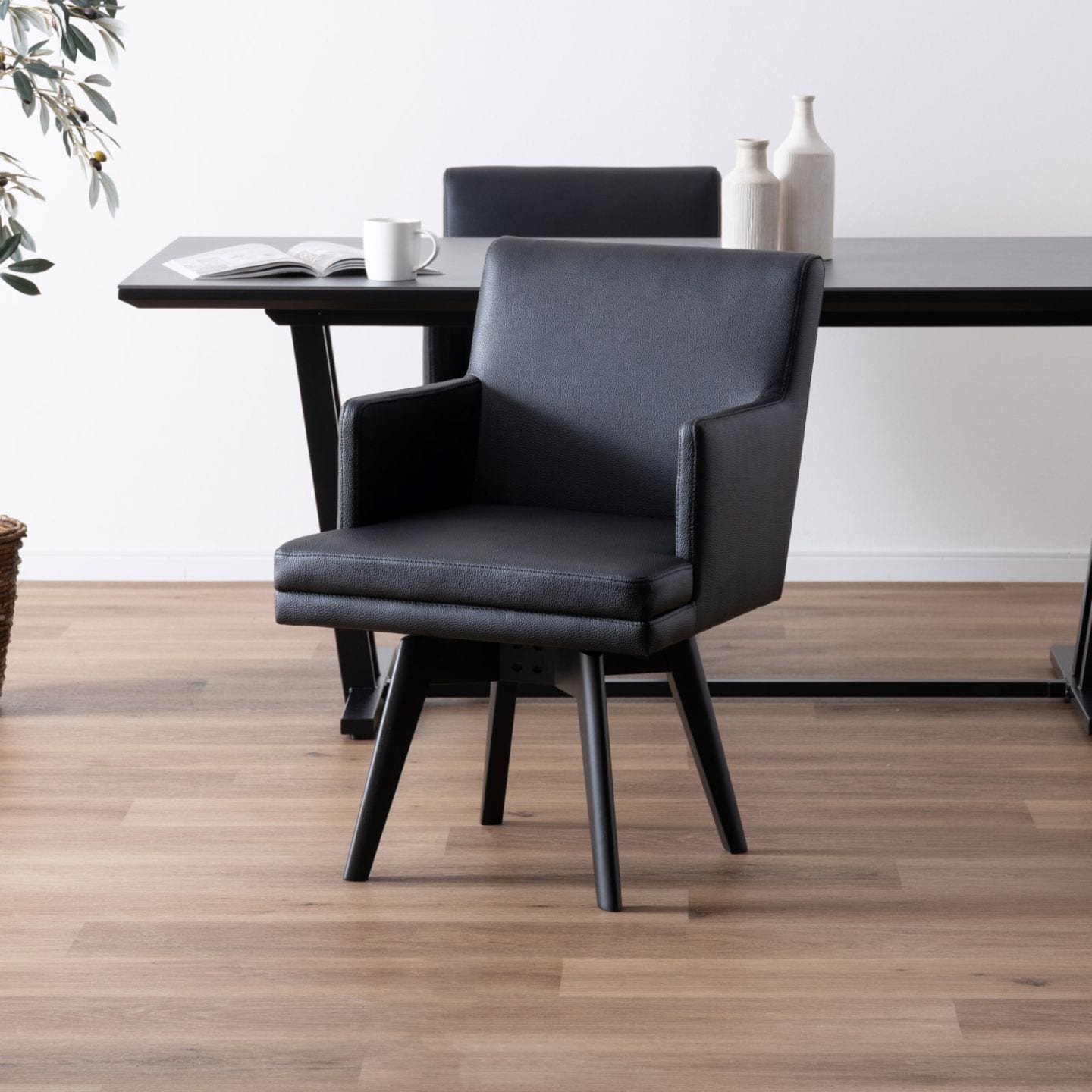 座面高さ44］ 回転 ダイニングチェア 肘付き アームチェア PVCレザー