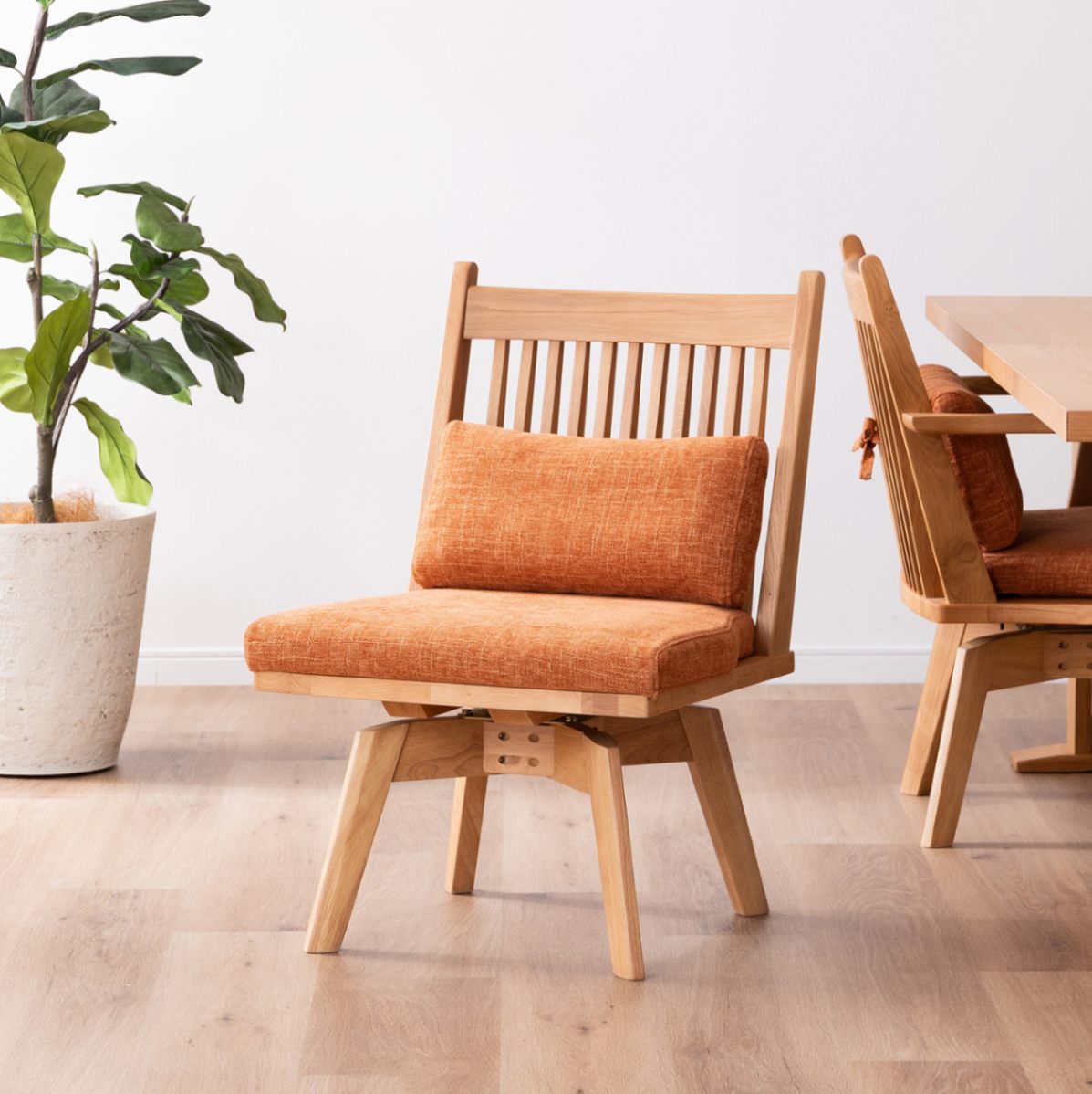 座面高さ40.5］ 雅 ｜ 回転ダイニングチェア