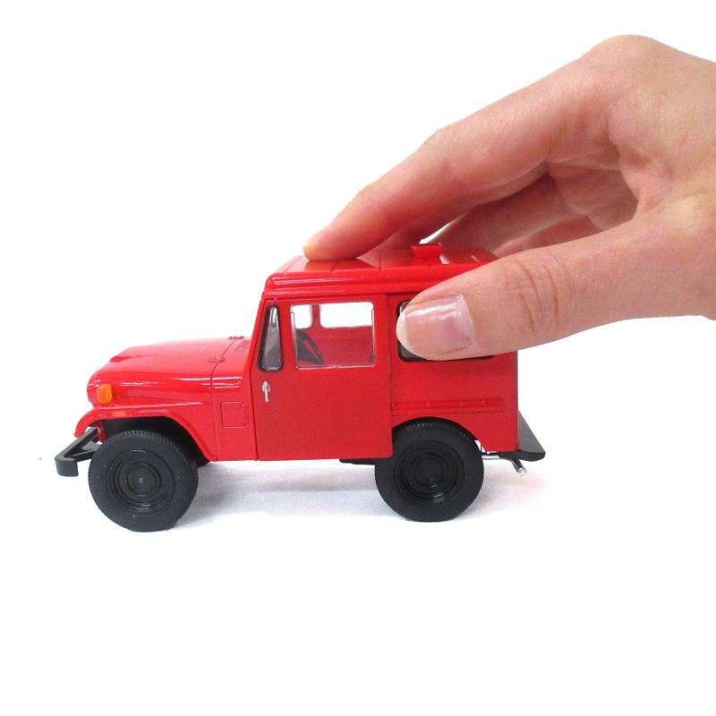 KiNSMART ミニカー 1:26 1971 ジープ DJ-5B 4色アソート No.201-714