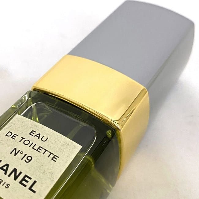 シャネル 香水 NO19 オードトワレ 開封済み 中古 CHANEL 100ml