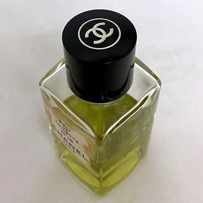 シャネル 香水 NO19 オードトワレ 開封済み 中古 CHANEL 100ml