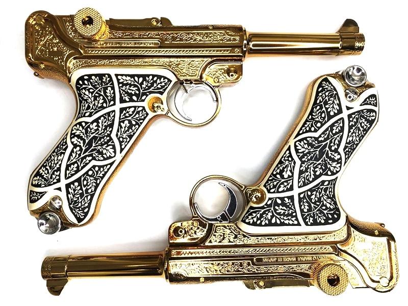 特選中古品】エアコッキングガン 東京マルイ×カプコン 『バイオ