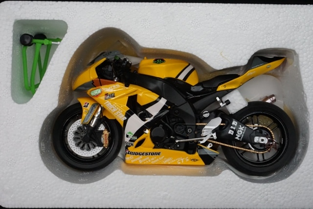 1/12 FUJIMI 152509 Kawasaki ZX-10R 2010年仕様 エヴァンゲリオン RT