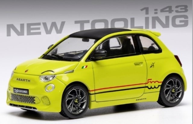 新品 MOC346 イクソ 1/43 フィアット FIAT アバルト 500e 2024