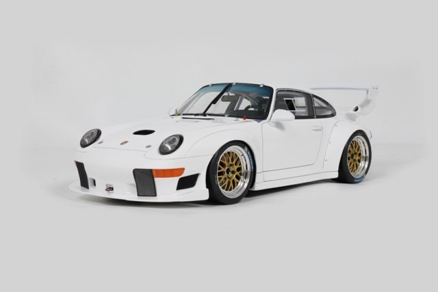 新品 GTS532 GTスピリット 1/18 ポルシェ 911(993) GT2 Evo 1995