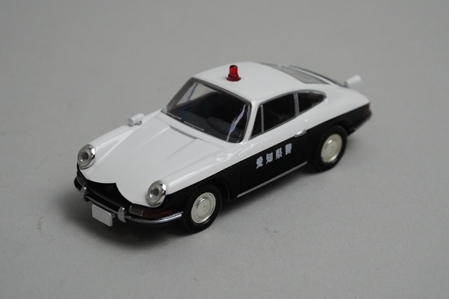1/64 トミカリミテッドヴィンテージ ポルシェ 912 (1967年式