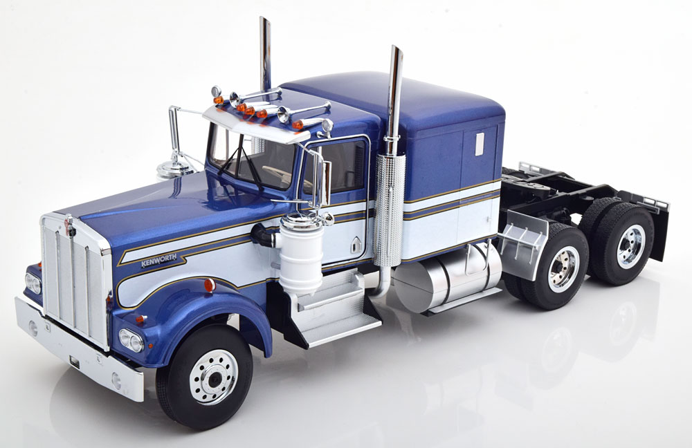 新品 RK180123 ROAD KINGS 1/18 ケンワース W900 bluemetallic/white