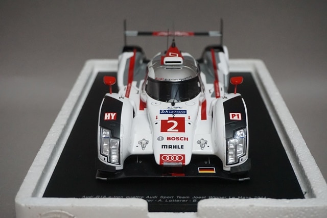 1/18 スパーク 18LM14 アウディ R18 e-tron quattro LM 2014 #2, Boost