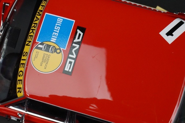 1/18 ミニチャンプス 100723401 メルセデスベンツ 300 SEL 6.8 ADAC