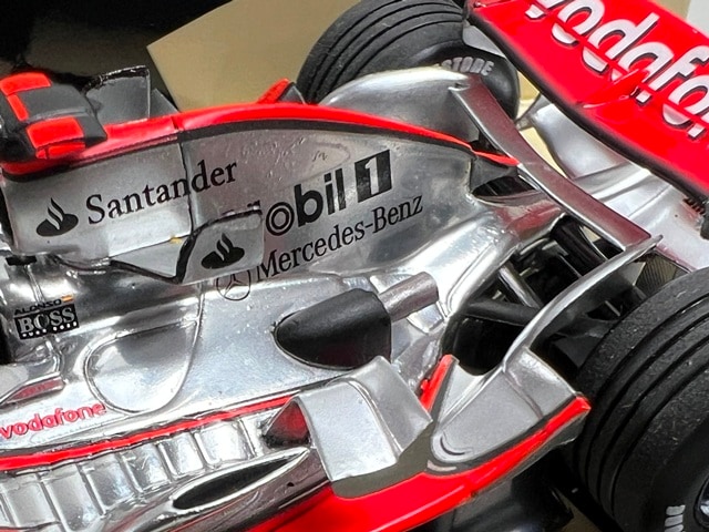 1/43 ミニチャンプス 530074371 ボーダフォン マクラーレン メルセデス