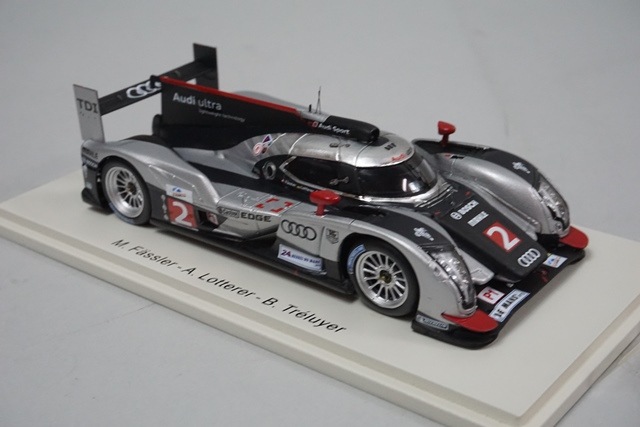 1/43 スパーク 43LM11 アウディ R18 TDI Audi Sport Team Joest ルマン