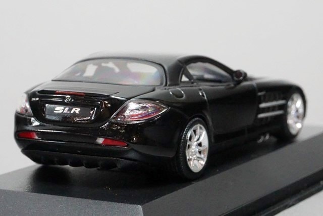 1/43 ミニチャンプス 400033021 メルセデス ベンツ SLR マクラーレン
