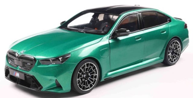 新品 S1814701 SOLIDO 1/18 BMW M5 M 2025 (グリーン) , Boost Gear