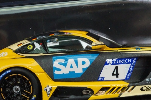 1/43 スパーク SG401 メルセデス AMG GT3 Black Falcon 2位