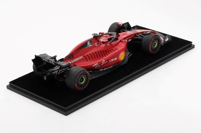 新品 LS18F1041 LOOKSMART 1/18 フェラーリ Ferrari F1-75 #16 優勝