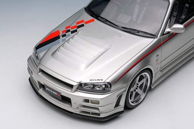 新品 EML135A メイクアップ/アイドロン 1/18 日産 スカイライン GT-R