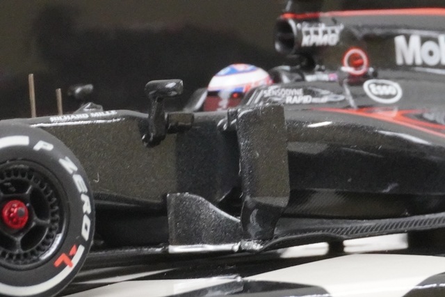 1/43 ミニチャンプス 530164322 マクラーレン ホンダ MP4-31 中国GP
