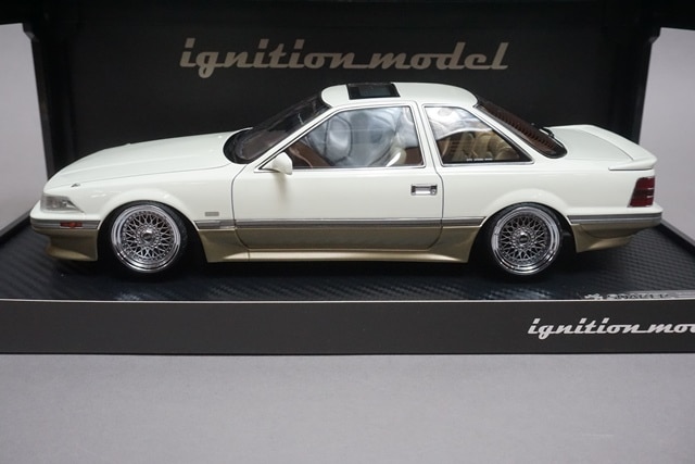1/18 イグニッションモデル IG1327 トヨタ ソアラ (Z20) 3.0GT-LIMITED