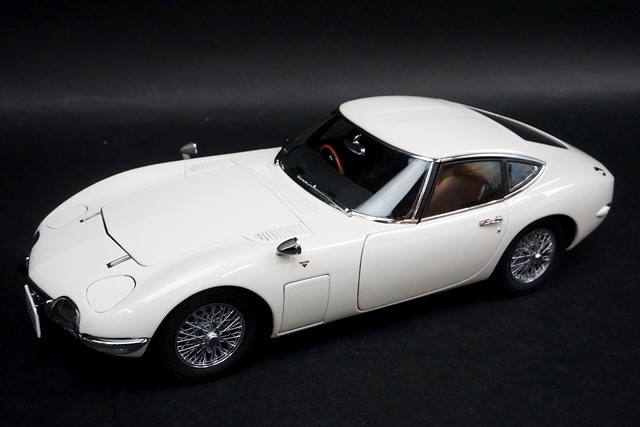 1/18 オートアート 78744 トヨタ 2000GT ワイヤースポークホイール