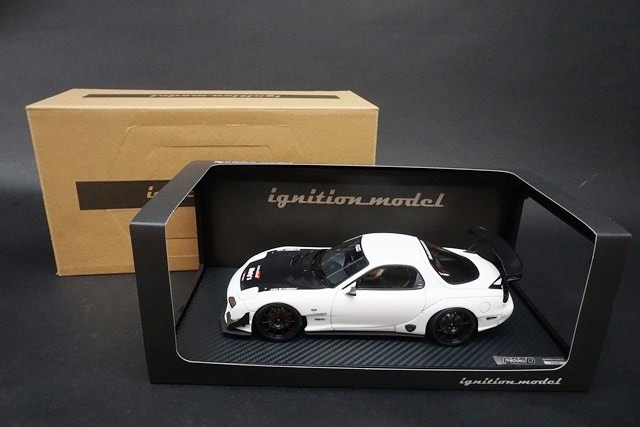 1/18 イグニッションモデル IG2047 マツダ RX-7 (FD3S) FEED ホワイト