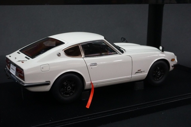 1/18 オートアート 77438 日産 フェアレディ Z432 ホワイト, Boost