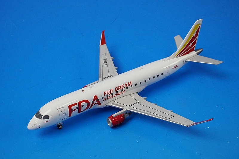 1/200 エンブラエル175 FDA 12号機 ホワイト JA12FJ ［EW2175001］ JC
