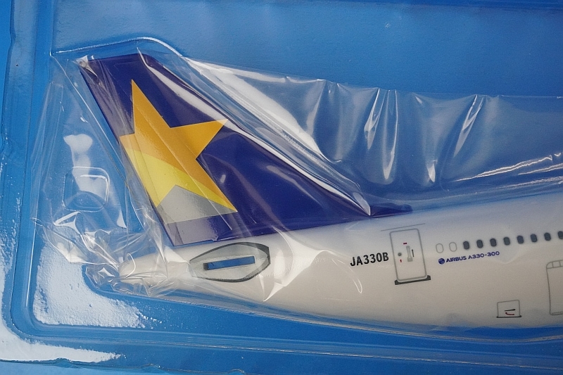 1/200 A330-300 スカイマーク JA330B ［BC2002］ エバーライズ/中古