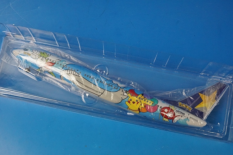 1/130 B737-800 スカイマーク ポケモン ピカチュウジェット BC2 JA73NG