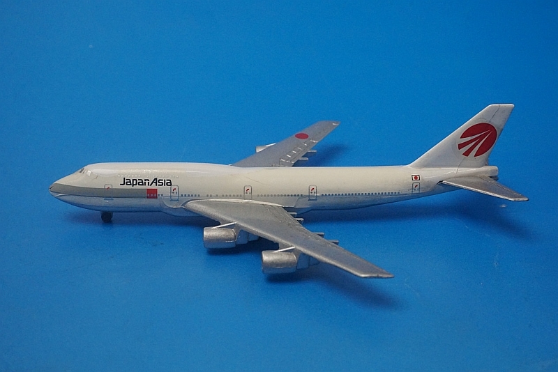 1/600 B747-400 JAL 旧鶴丸塗装/MD-11 JAL/B747-300 日本アジアなど