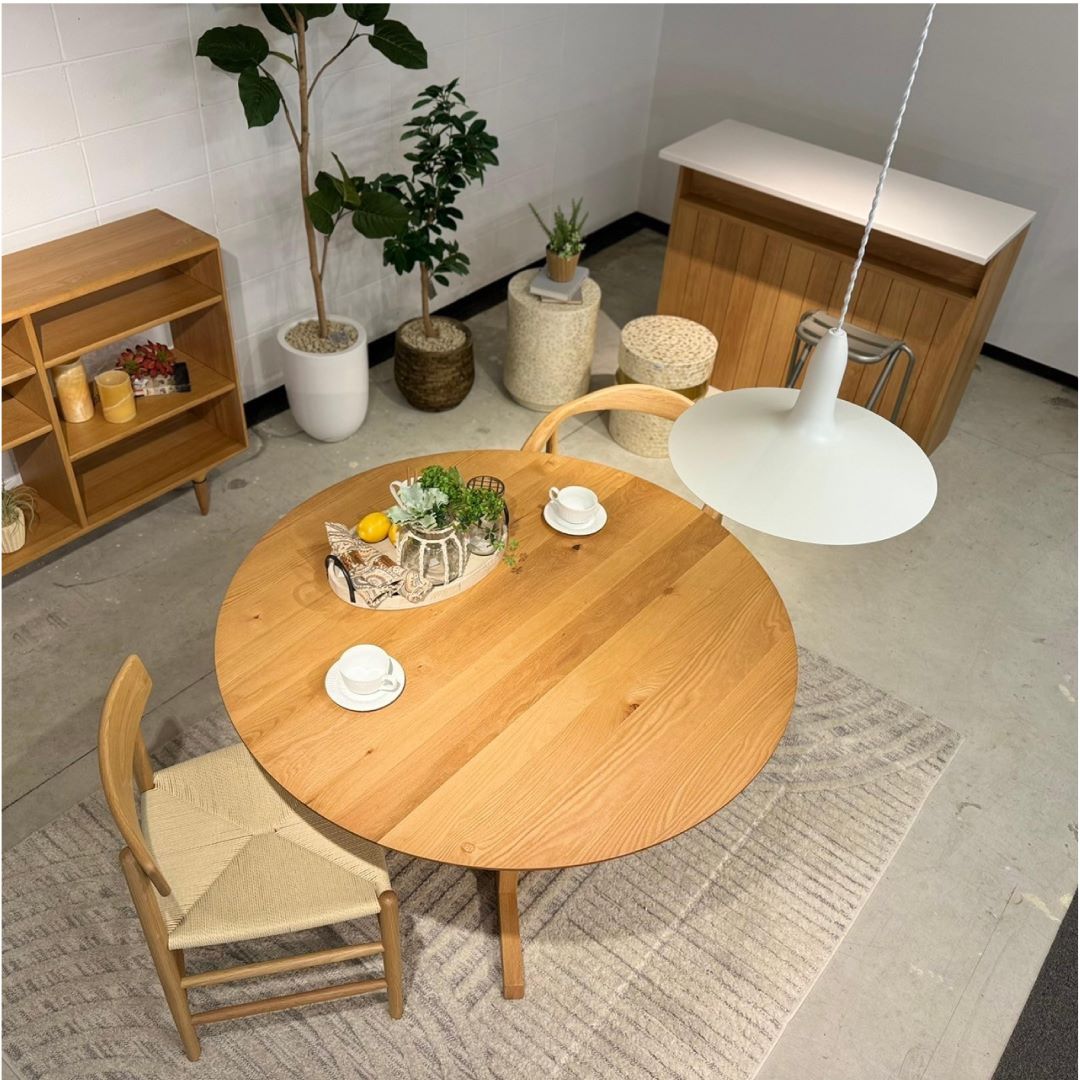 円形ダイニングテーブル Aステージ 円形天板タイプ ウォールナット材