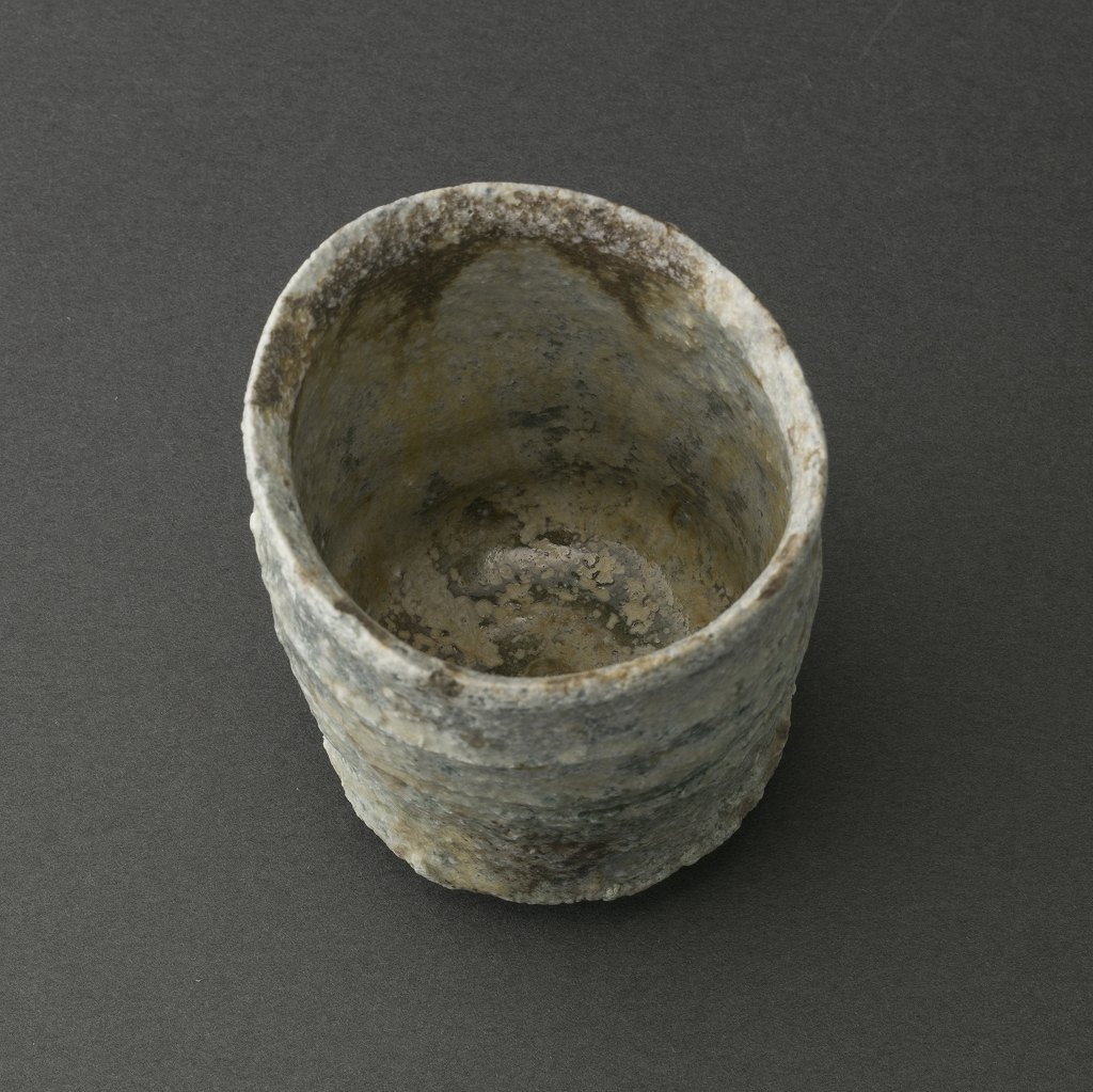 信楽窯変ぐい呑（古谷和也）Shigaraki Sake Cup（Kazuya Furutani