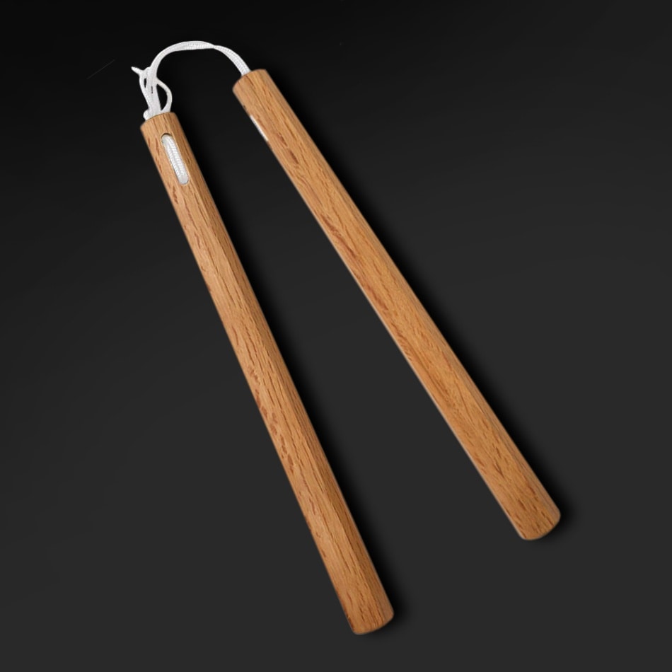 空手用品 ヌンチャク 樫製 紐付き・クサリ付き ＜国産＞ - 福田武道具