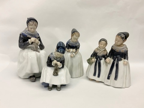 ロイヤルコペンハーゲン フィギュリン 「編み物をする女性」 | VINTAGE