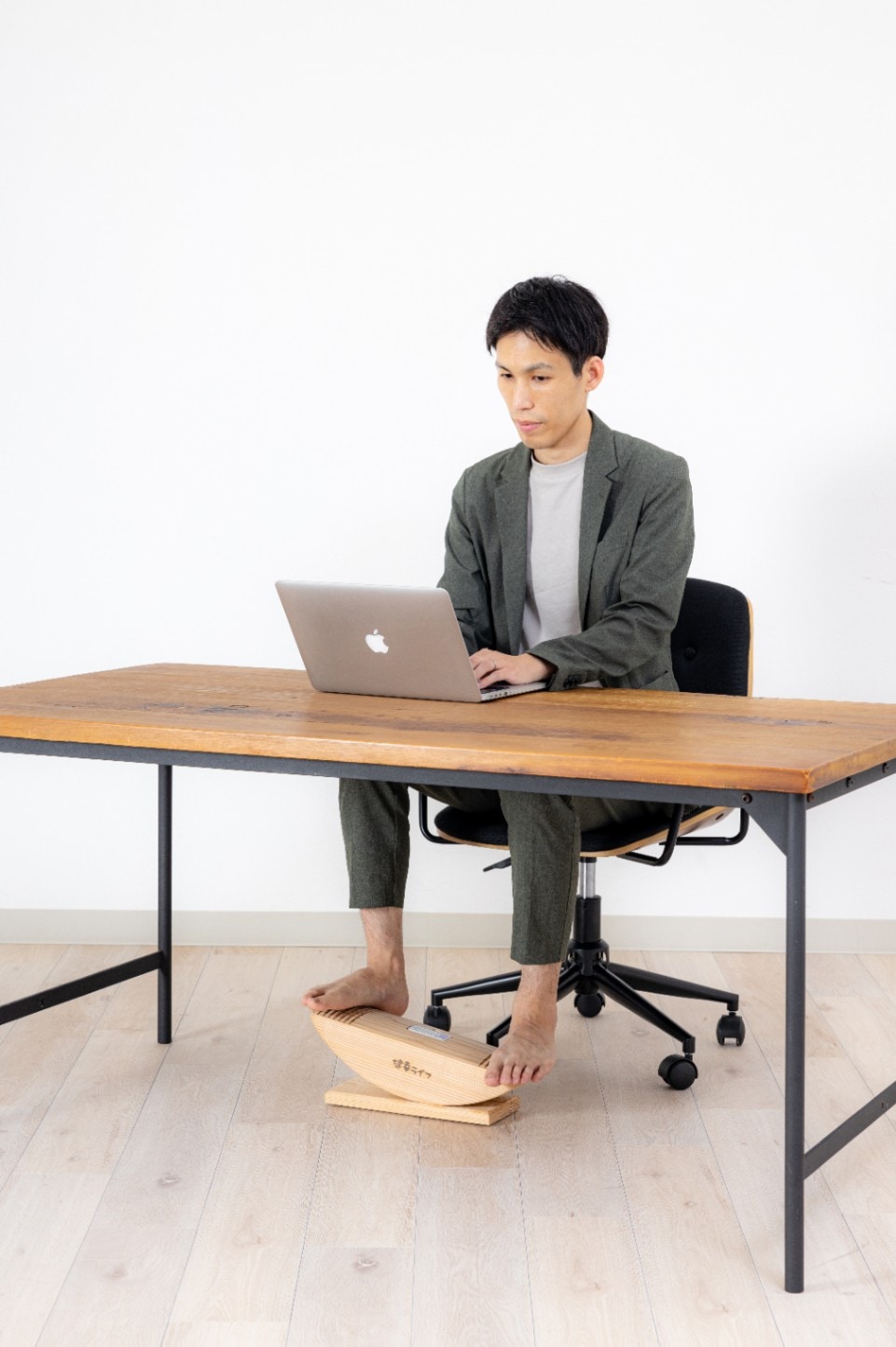 あしふみ健幸ライフ 無垢木(溝入り）タイプ (42㎝） | 飲料・健康