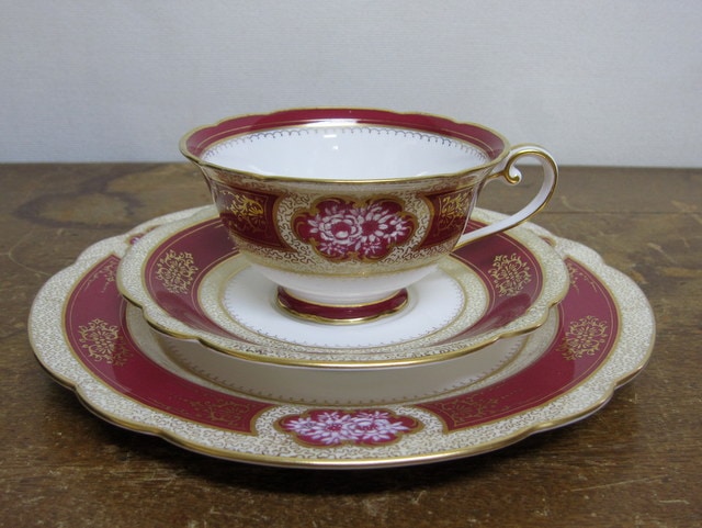 オールドノリタケ カップ＆ソーサー ケーキ皿 トリオ ハンドペイント