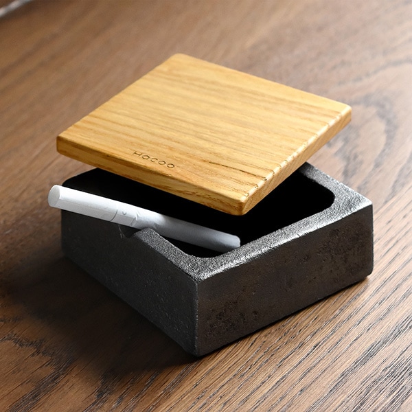 Ashtray」鋳物と木のフタ付き灰皿/Hacoaブランド/北欧風デザイン