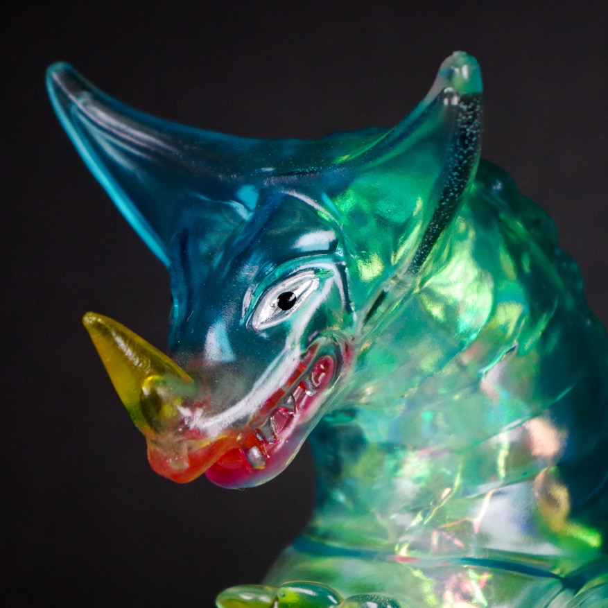 ブルマァク BULLMARK/ソフビ/ゴモラ/オーロラカラー｜墓場の画廊ONLINE