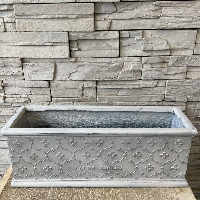 Vローラアシュレイ キューブプランター | 雑貨・鉢 | 橋本種苗園