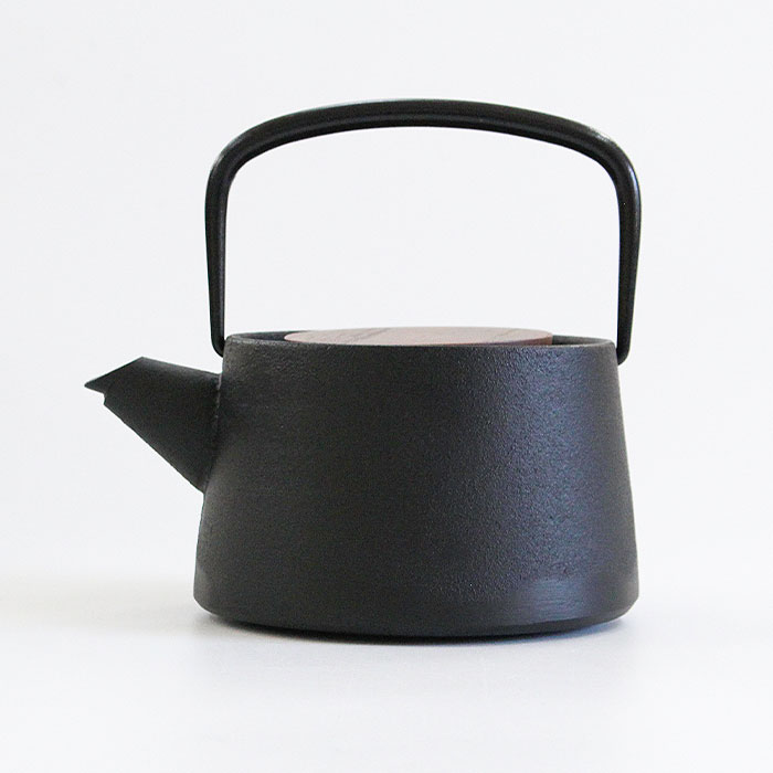 南部鉄器 小泉誠デザイン 南部池永 tetuシリーズ 鉄急須 内部ホーロー