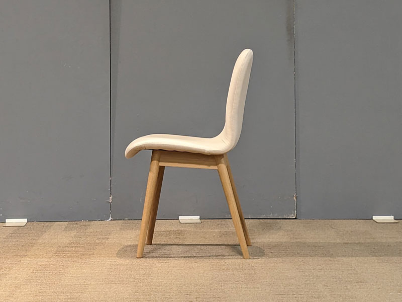 ダイニングチェア「ジャストA」全2タイプ／数量限定特別ご提供品（新品