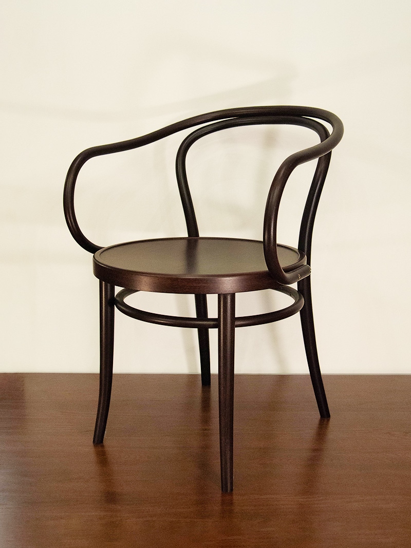 TO-30 DARK ベントウッドチェア TON チェア｜イデア