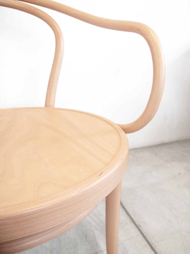 TO-30 natural ベントウッドチェア TON チェア｜イデア