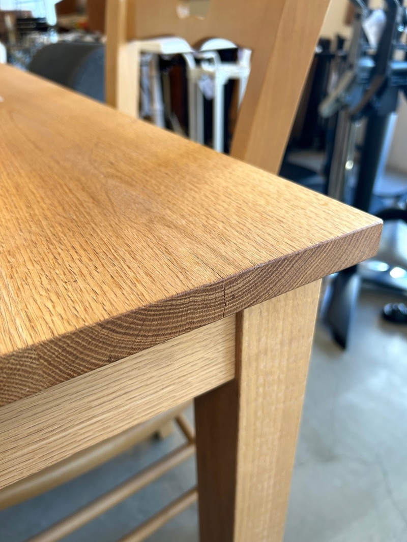 ナラ無垢材ダイニングテーブル 3本足 直径90 ｜イデア