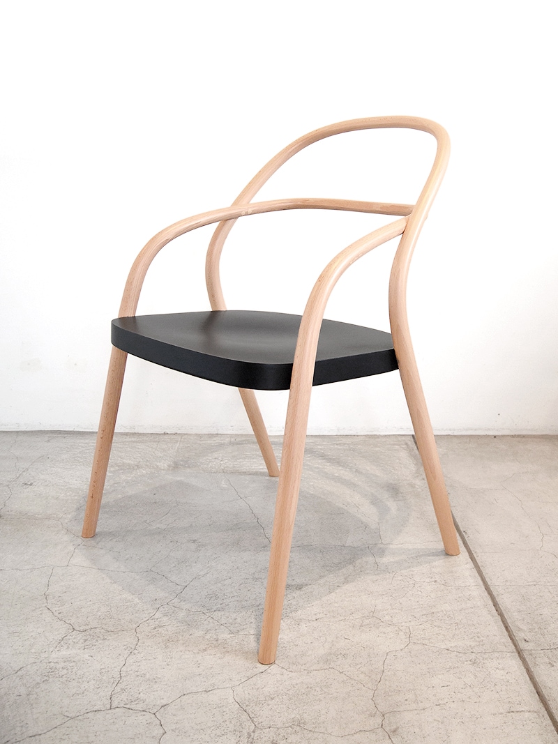 TO-002 ベントウッドチェア TON チェア｜イデア