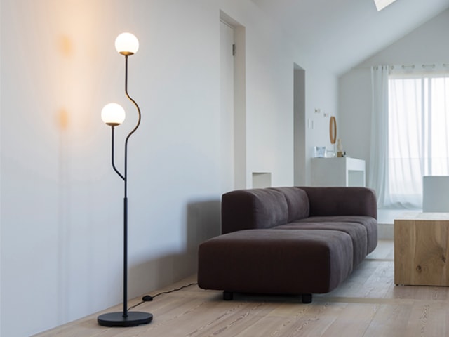 Chemin シュマン フロアライト | すべての商品 | INTERFORM INC.ONLINE