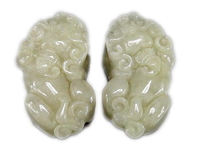薄目豆緑色ひすいヒキュウ貔貅本翡翠硬玉天然石2点ペア置物風水物蓄財