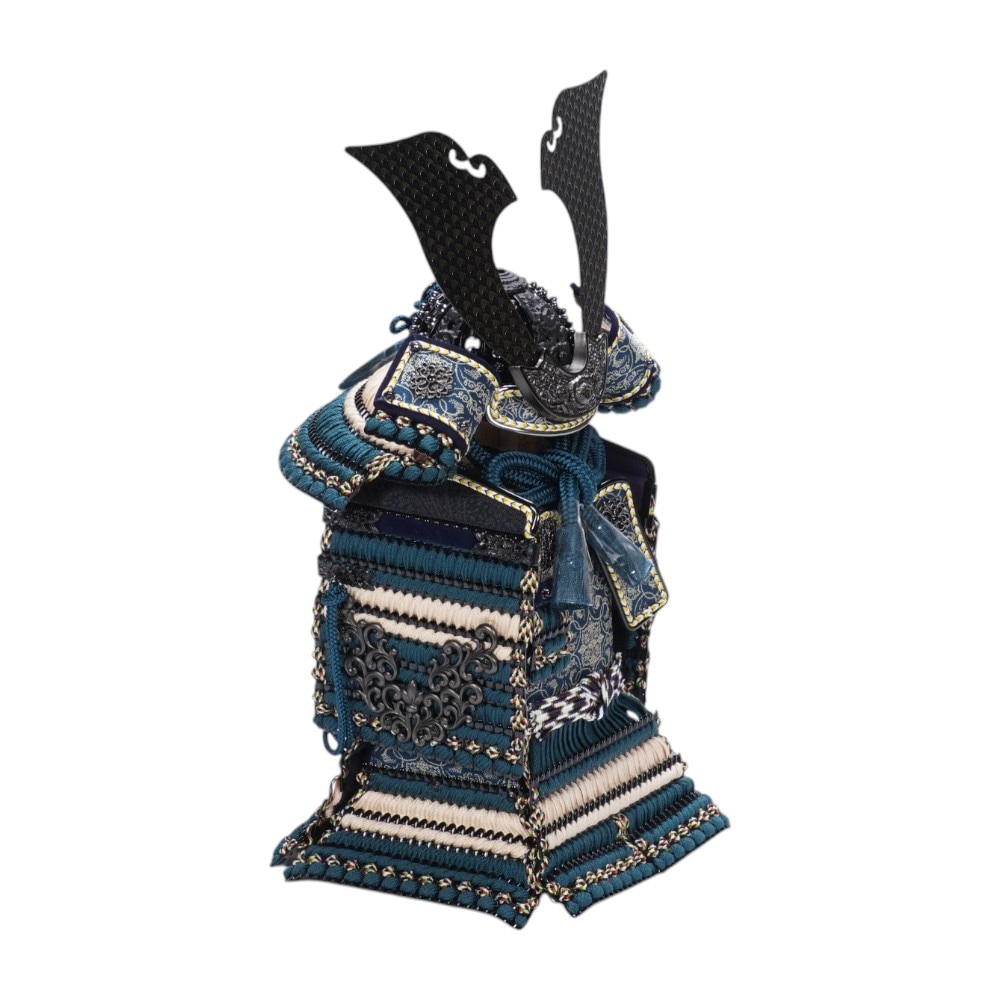 五月人形】7号 永遠奉納大鎧 青緑中ベージュ威-DEEPSEA- 鎧飾り〈翠鳳