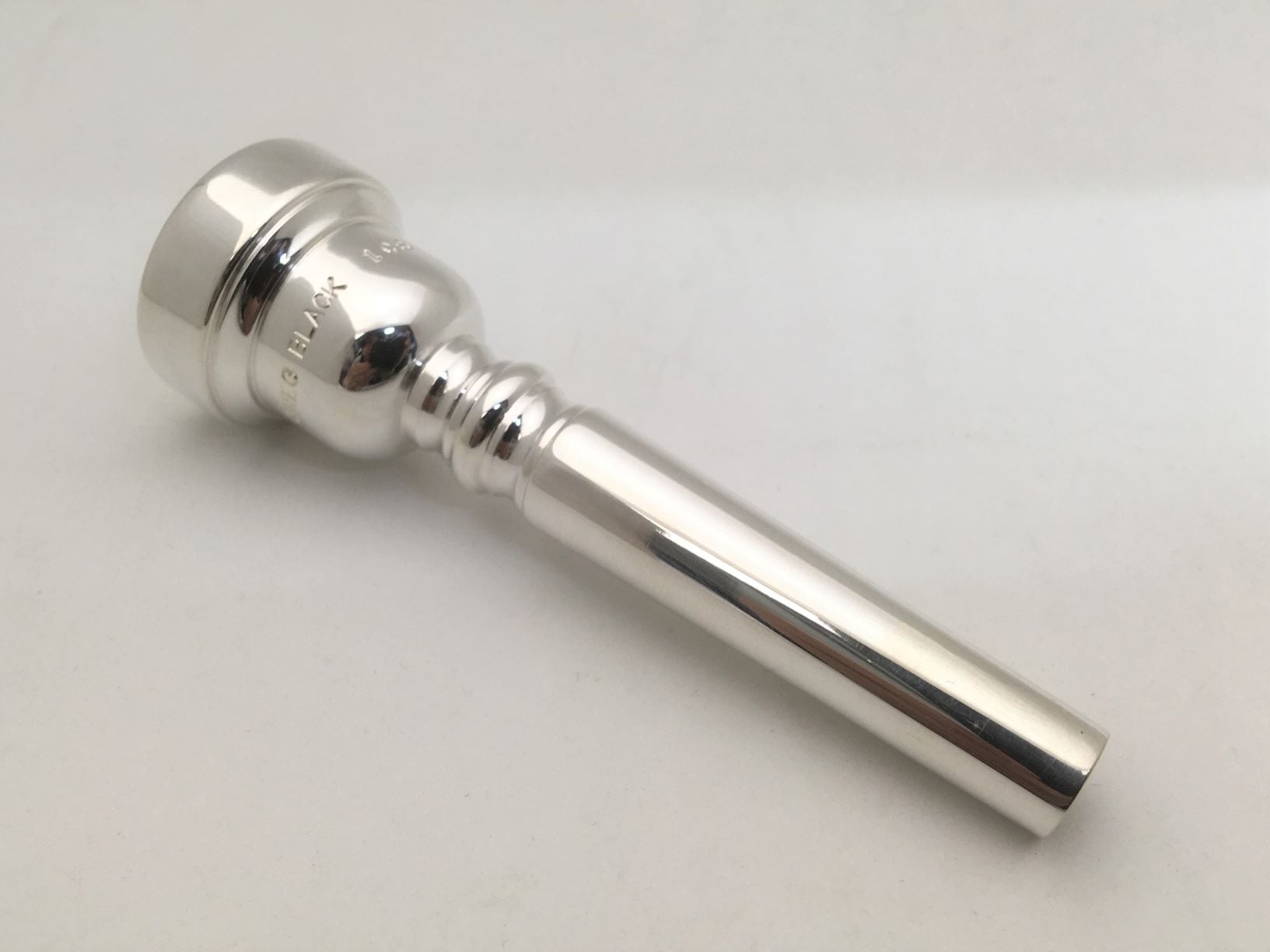 や*め様 GRトランペットマウスピース 人気の64M 送料無料！ GR ジーアール / Wayne Bergeronモデル WB Classics トランペット用