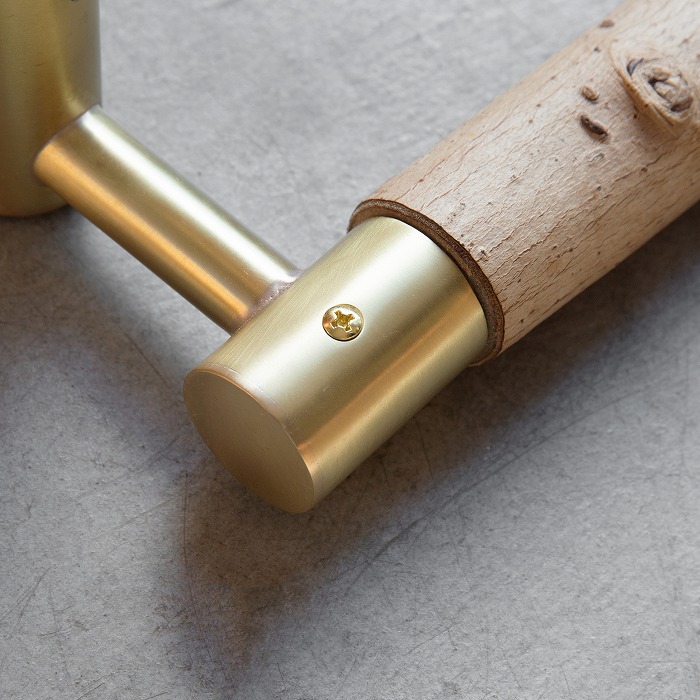 真鍮 オフセット木製ドアハンドル（こぶし） | おすすめ | オリジナル